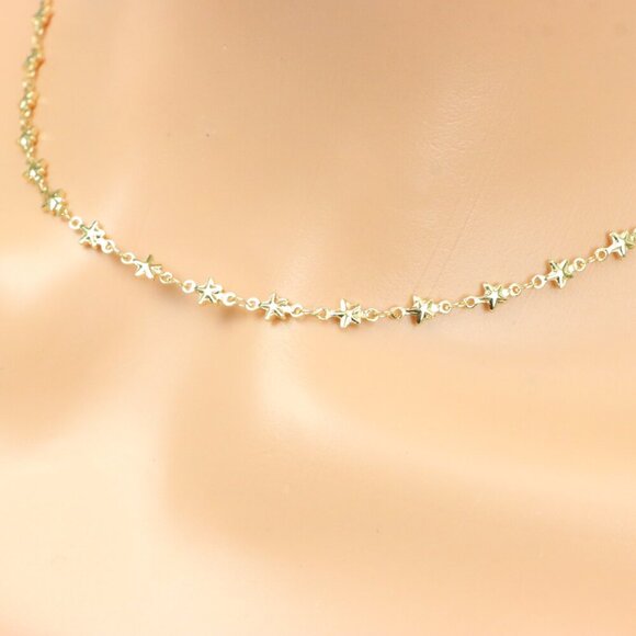 "Minimalist Necklace – Timeless, Elegant Jewelry for Her, MAR091597 - Picture 8 of 10